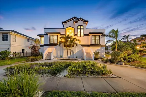 6024 Kipps Colony Drive E Gulfport FL 33707