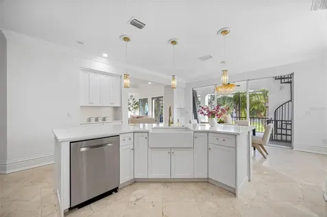 6024 Kipps Colony Drive E Gulfport FL 33707