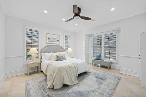 6024 Kipps Colony Drive E Gulfport FL 33707