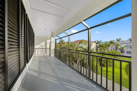6024 Kipps Colony Drive E Gulfport FL 33707