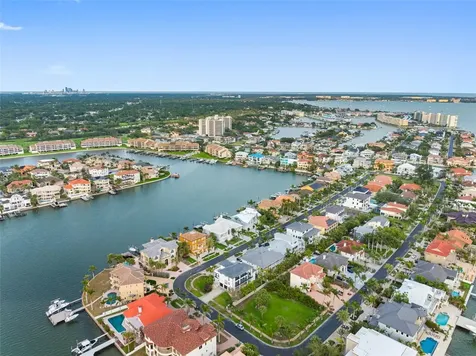 6024 Kipps Colony Drive E Gulfport FL 33707