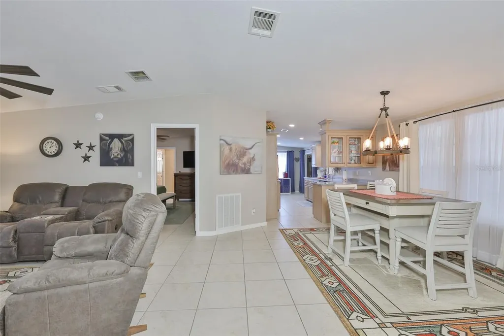 37041 Neukom Avenue Zephyrhills FL 33541