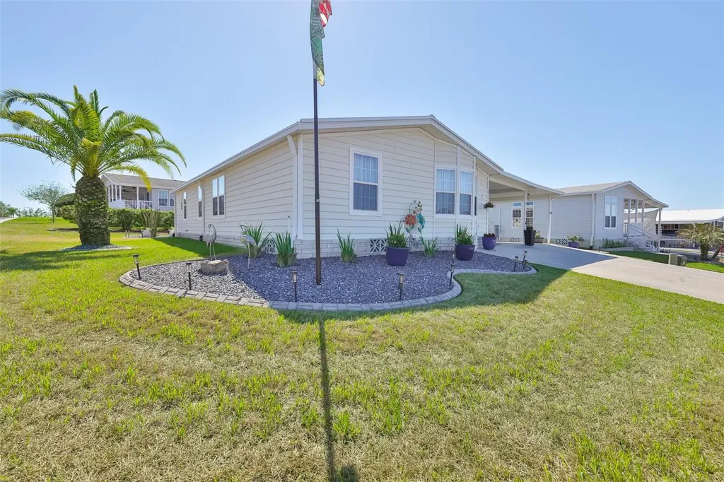 37041 Neukom Avenue Zephyrhills FL 33541