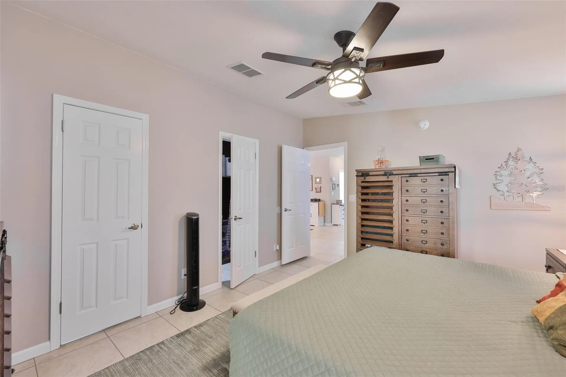 37041 Neukom Avenue Zephyrhills FL 33541