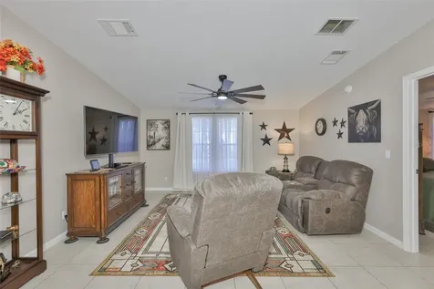 37041 Neukom Avenue Zephyrhills FL 33541