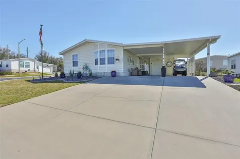 37041 Neukom Avenue Zephyrhills FL 33541