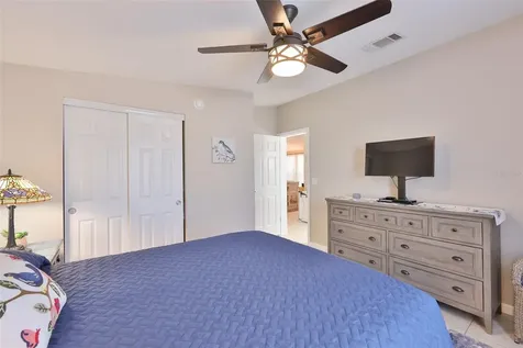 37041 Neukom Avenue Zephyrhills FL 33541