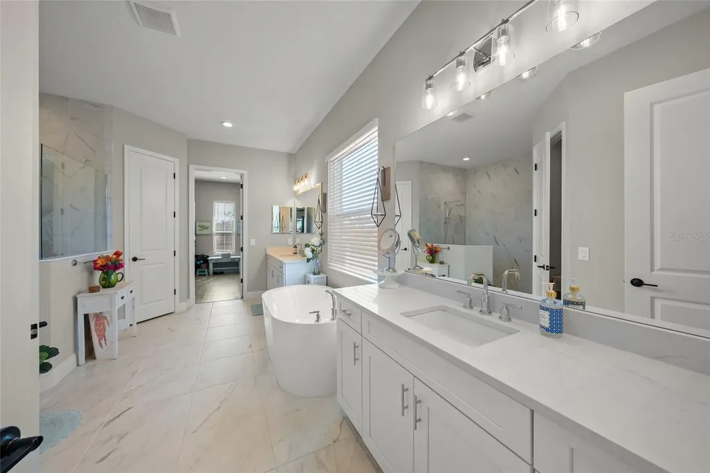 10345 Canaveral Circle Sarasota FL 34241