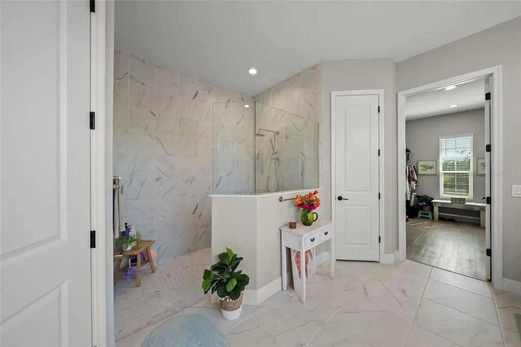 10345 Canaveral Circle Sarasota FL 34241