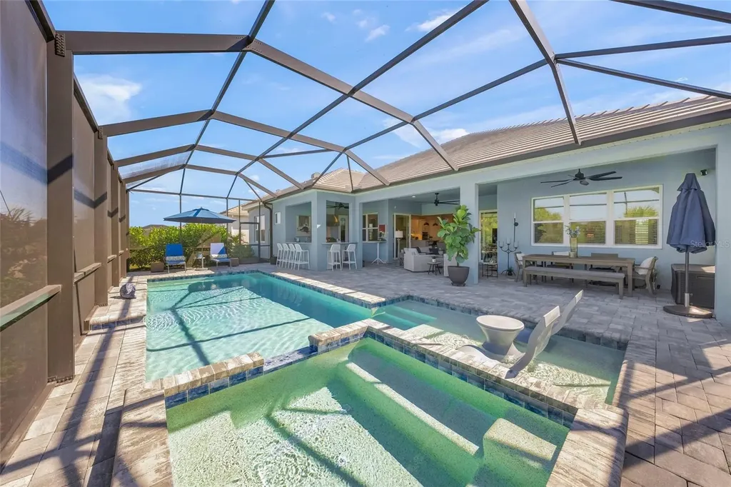 10345 Canaveral Circle Sarasota FL 34241