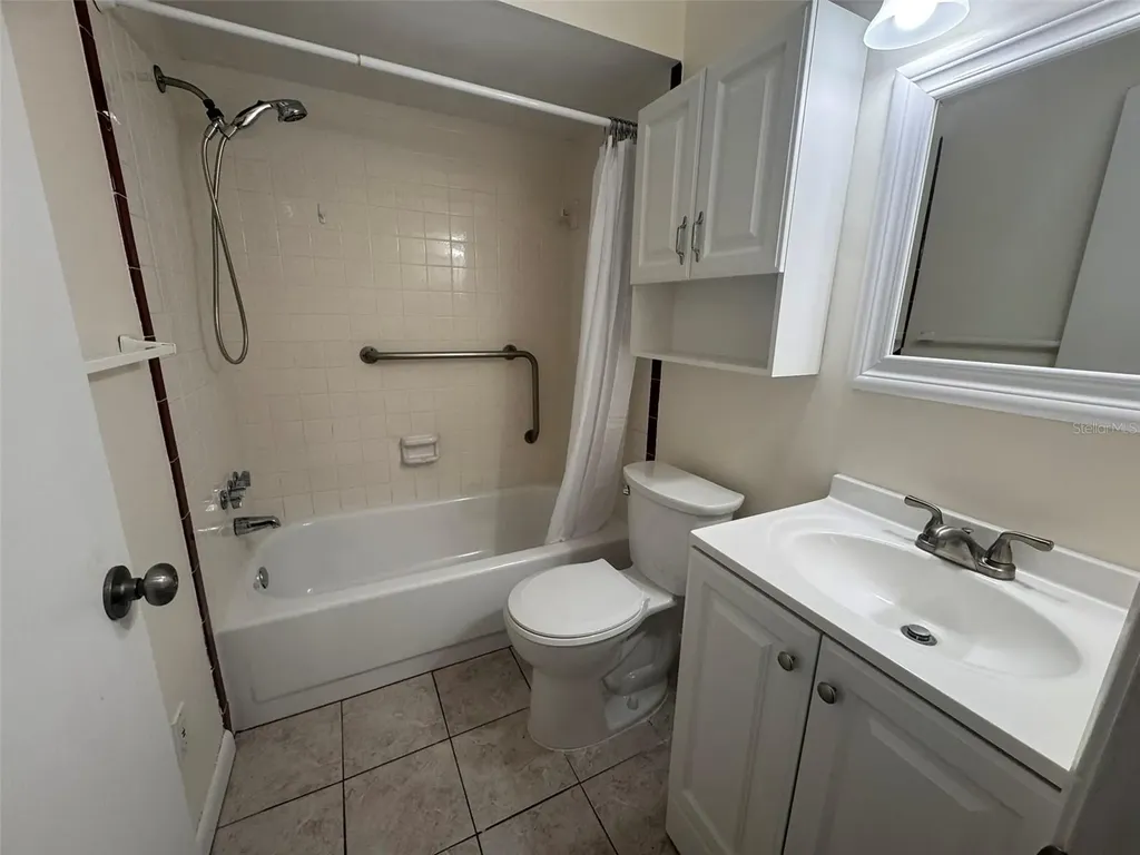 843 Cambridge Court Dunedin FL 34698