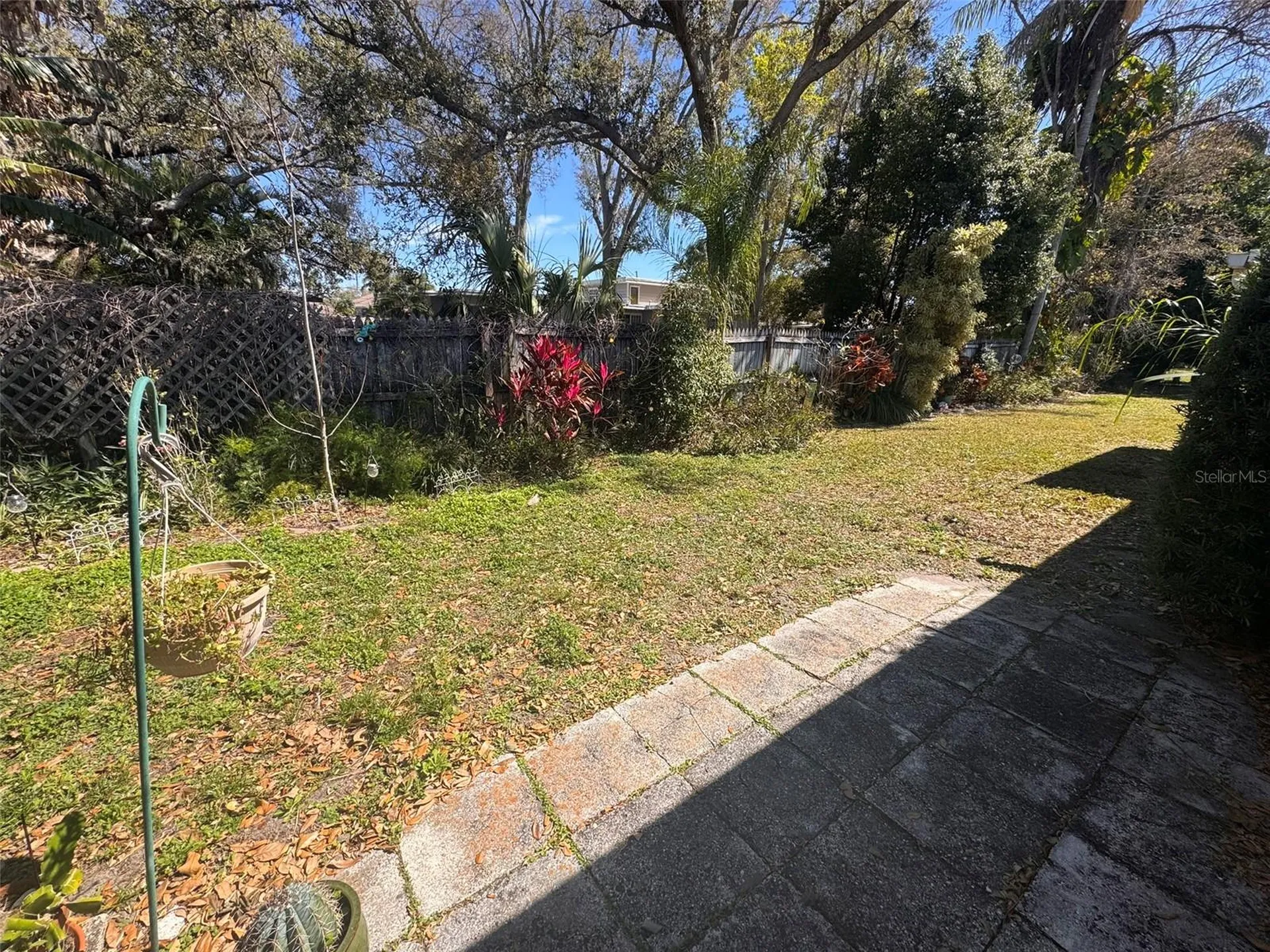 843 Cambridge Court Dunedin FL 34698