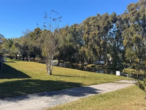 843 Cambridge Court Dunedin FL 34698