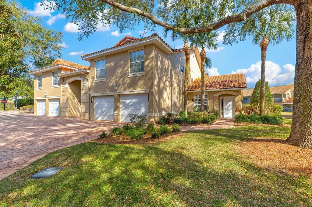 5392 Admiral Way Oxford FL 34484