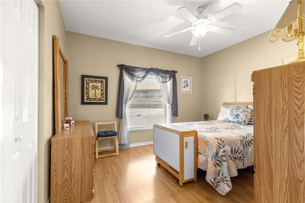 5392 Admiral Way Oxford FL 34484