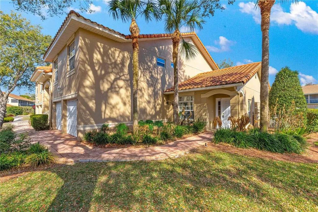 5392 Admiral Way Oxford FL 34484
