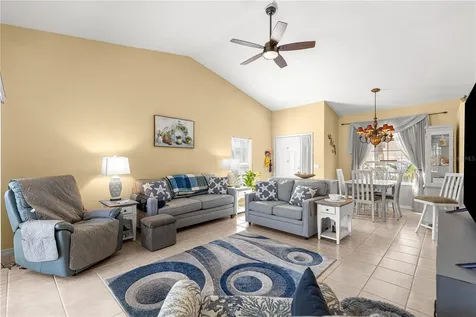 5392 Admiral Way Oxford FL 34484