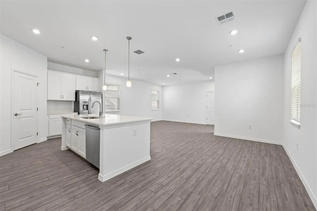 1816 Shadow Box Bend St Cloud FL 34771