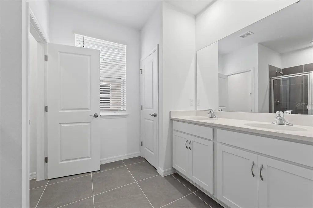 1816 Shadow Box Bend St Cloud FL 34771