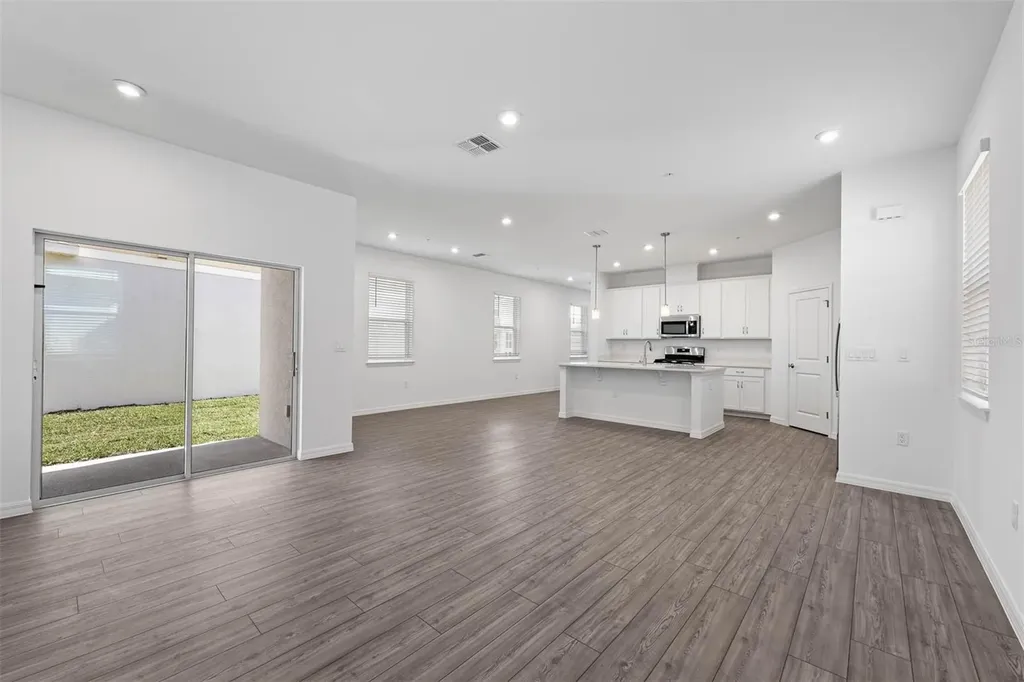 1816 Shadow Box Bend St Cloud FL 34771