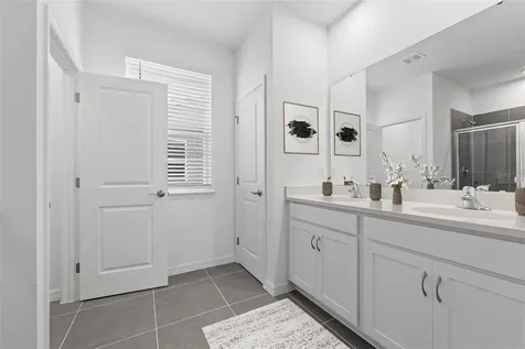 1816 Shadow Box Bend St Cloud FL 34771