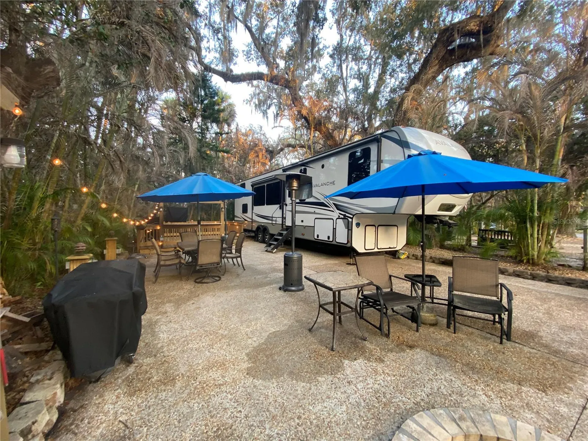 313 Gator Alley Lake Wales FL 33898
