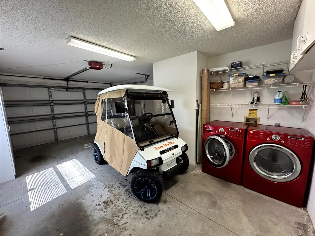 413 Calzada Court Lady Lake FL 32159