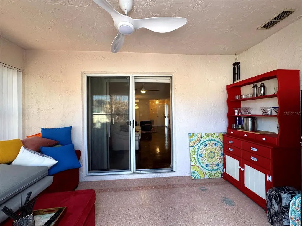 413 Calzada Court Lady Lake FL 32159