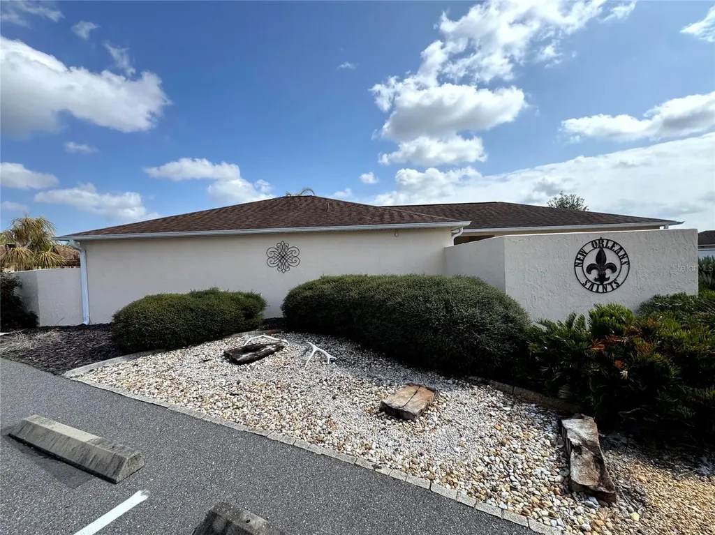 413 Calzada Court Lady Lake FL 32159