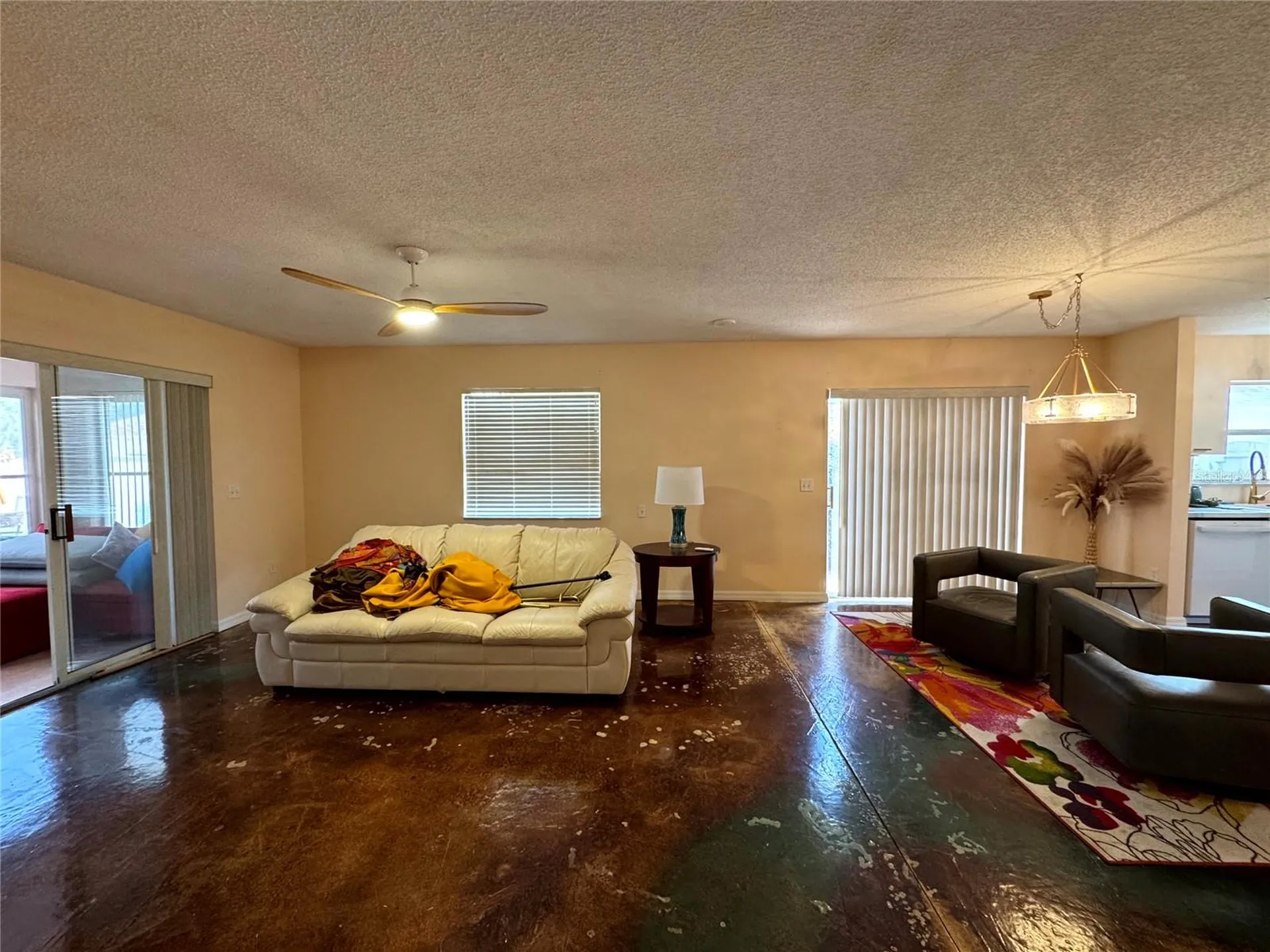 413 Calzada Court Lady Lake FL 32159