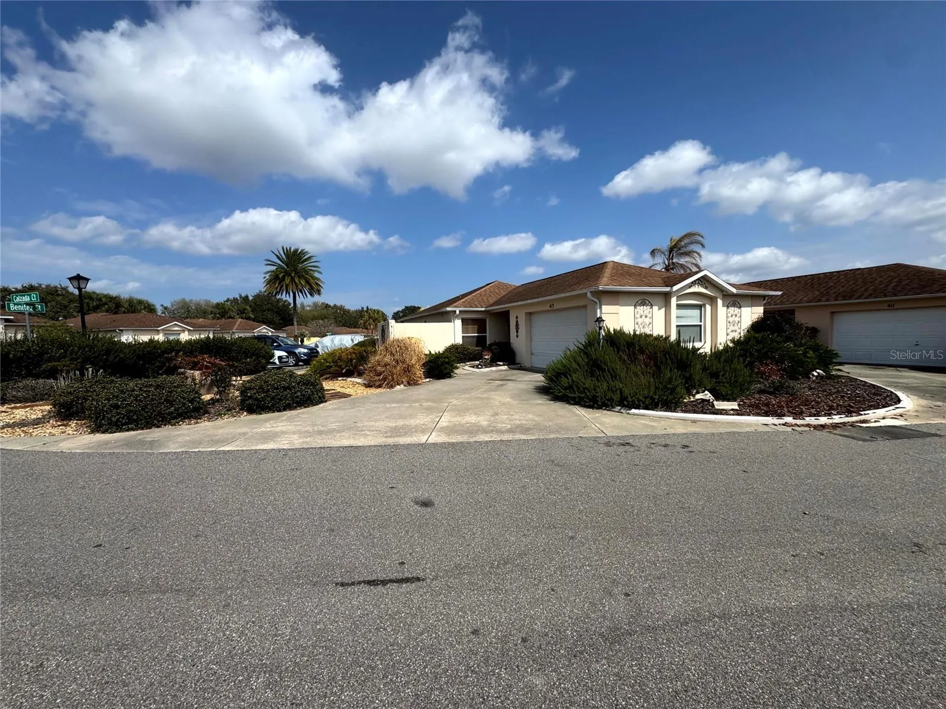 413 Calzada Court Lady Lake FL 32159