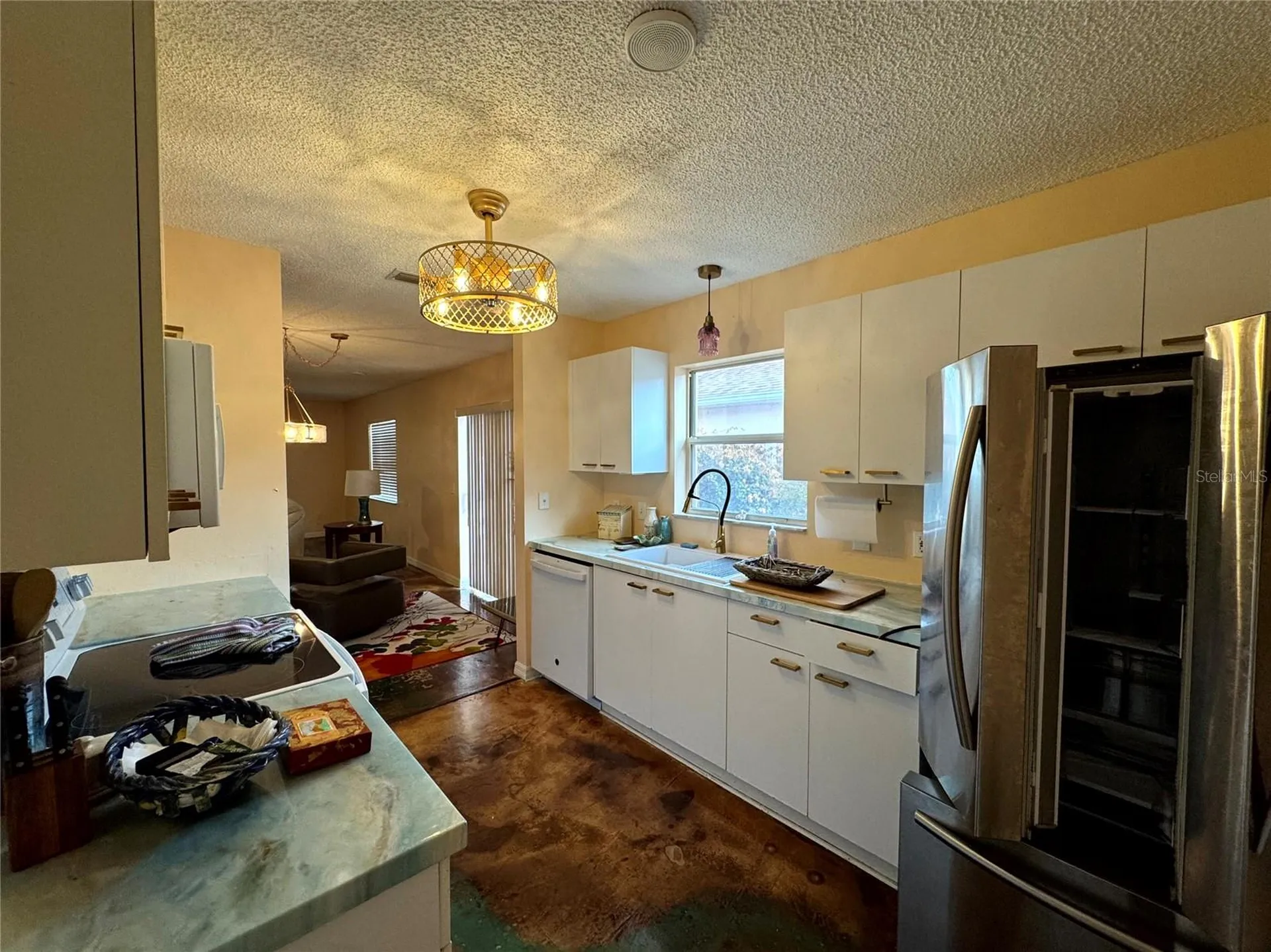 413 Calzada Court Lady Lake FL 32159