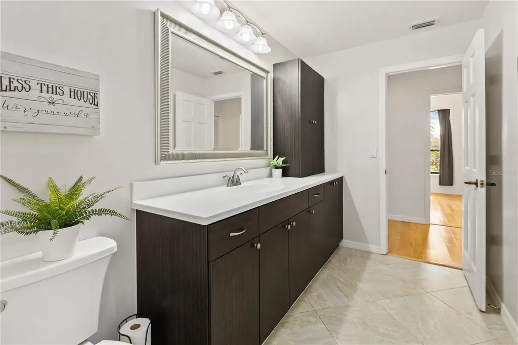 4714 Elder Berry Drive Sarasota FL 34241
