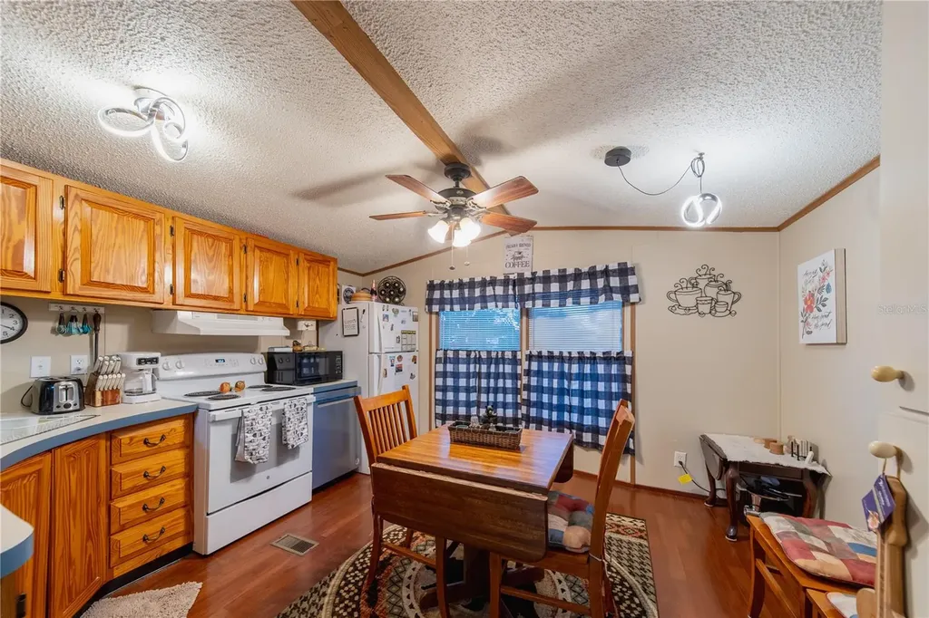 1381 SE Lake Road Arcadia FL 34266