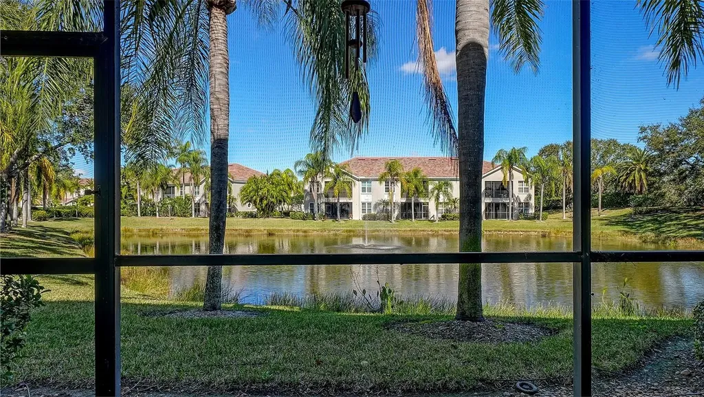 5235 Parisienne Place Sarasota FL 34238