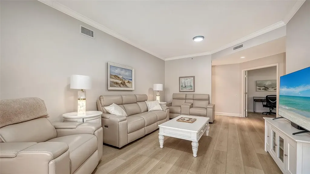 5235 Parisienne Place Sarasota FL 34238