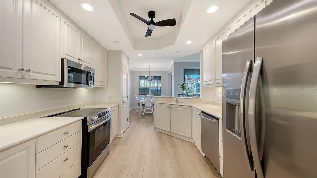 5235 Parisienne Place Sarasota FL 34238