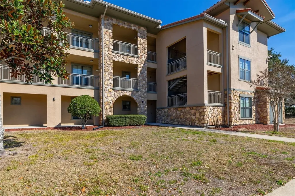 901 Charo Parkway Davenport FL 33897