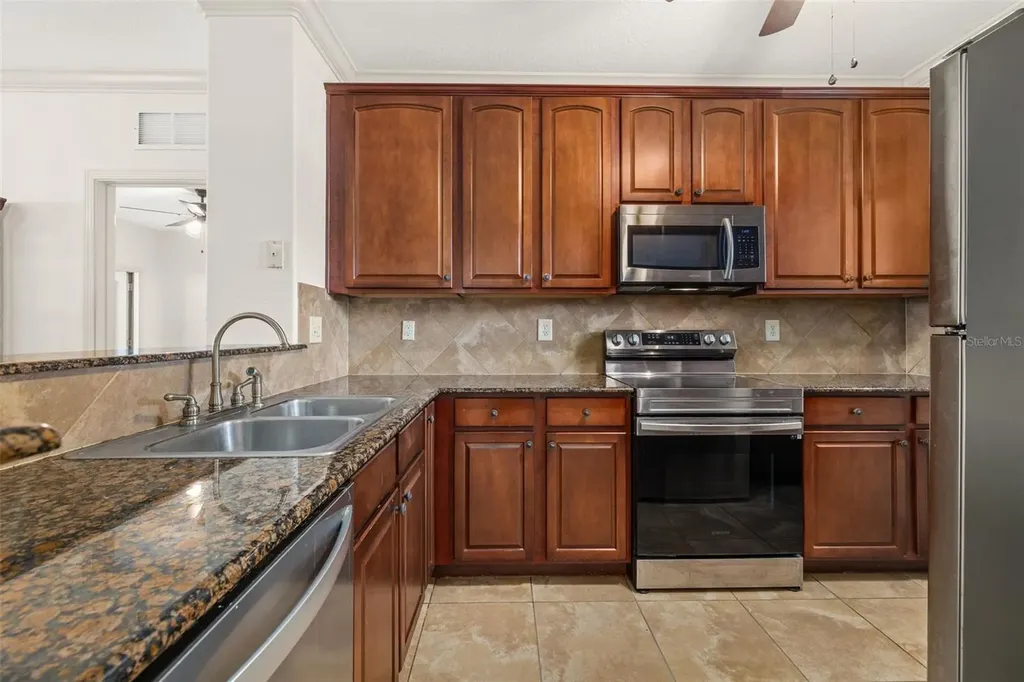 901 Charo Parkway Davenport FL 33897