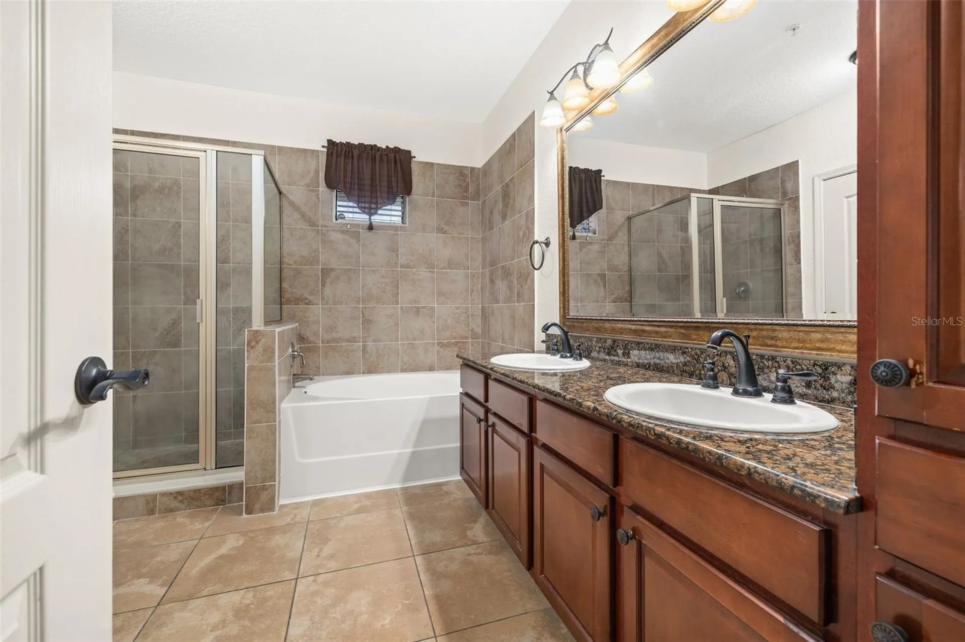 901 Charo Parkway Davenport FL 33897