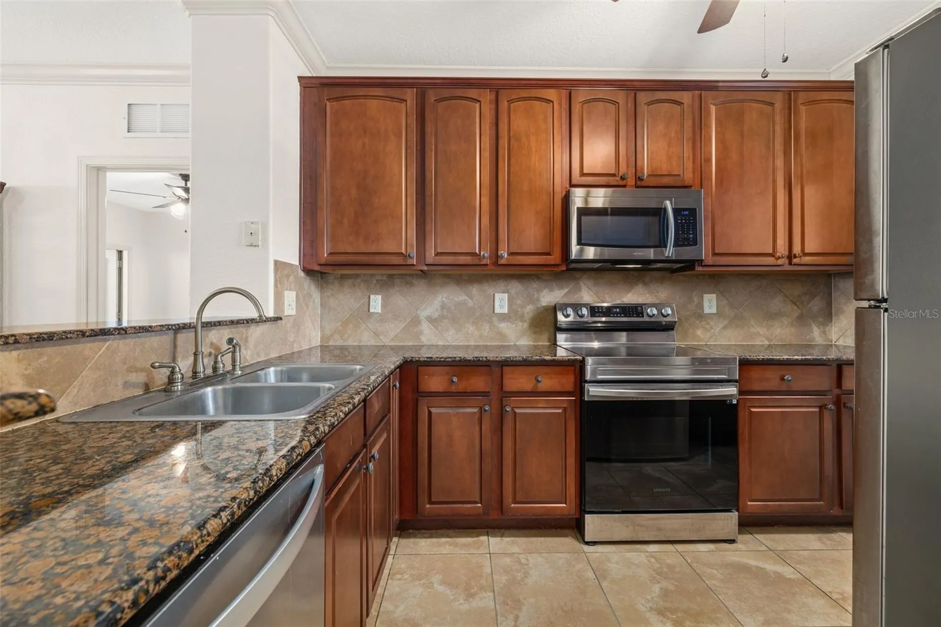 901 Charo Parkway Davenport FL 33897