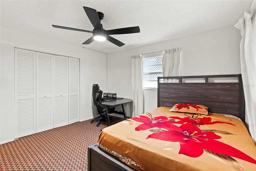 2804 W 27th Avenue Drive Bradenton FL 34205