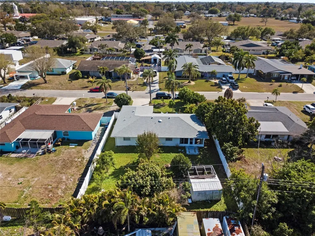 2804 W 27th Avenue Drive Bradenton FL 34205