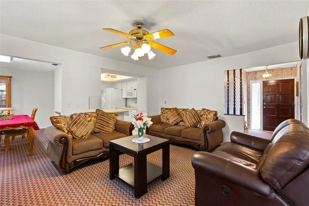 2804 W 27th Avenue Drive Bradenton FL 34205