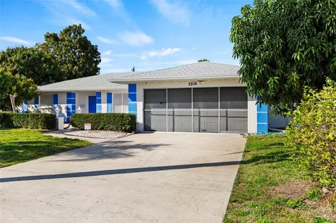 2804 W 27th Avenue Drive Bradenton FL 34205