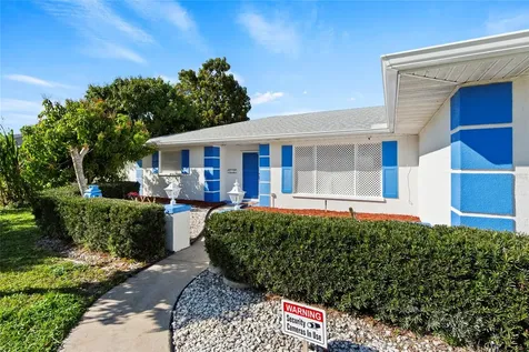 2804 W 27th Avenue Drive Bradenton FL 34205