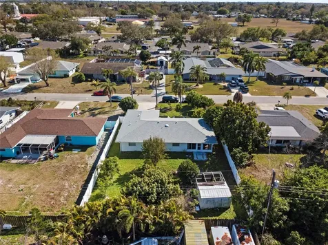 2804 W 27th Avenue Drive Bradenton FL 34205