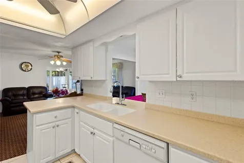 2804 W 27th Avenue Drive Bradenton FL 34205
