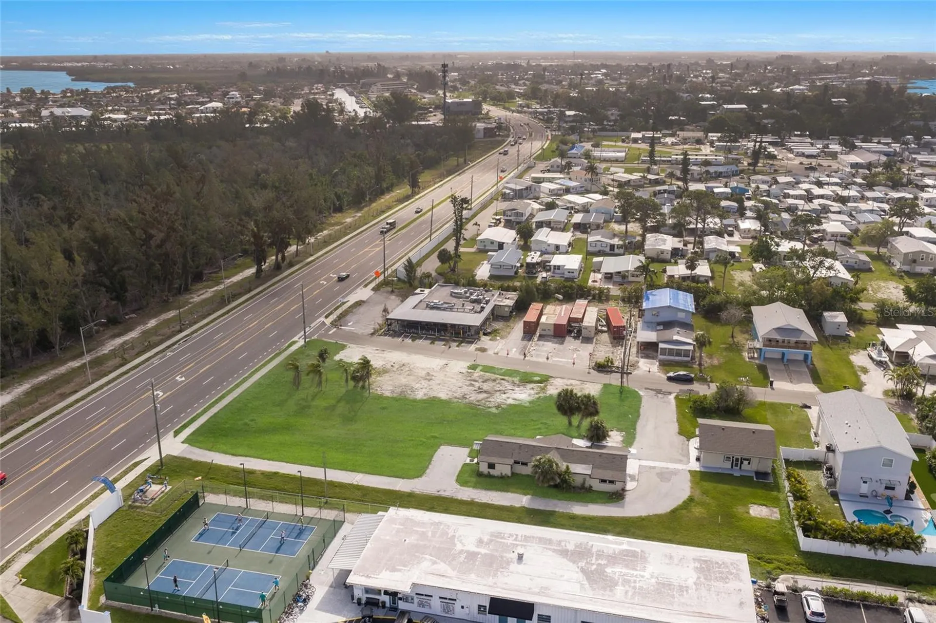 10601-10611 Cortez Road W Bradenton FL 34210
