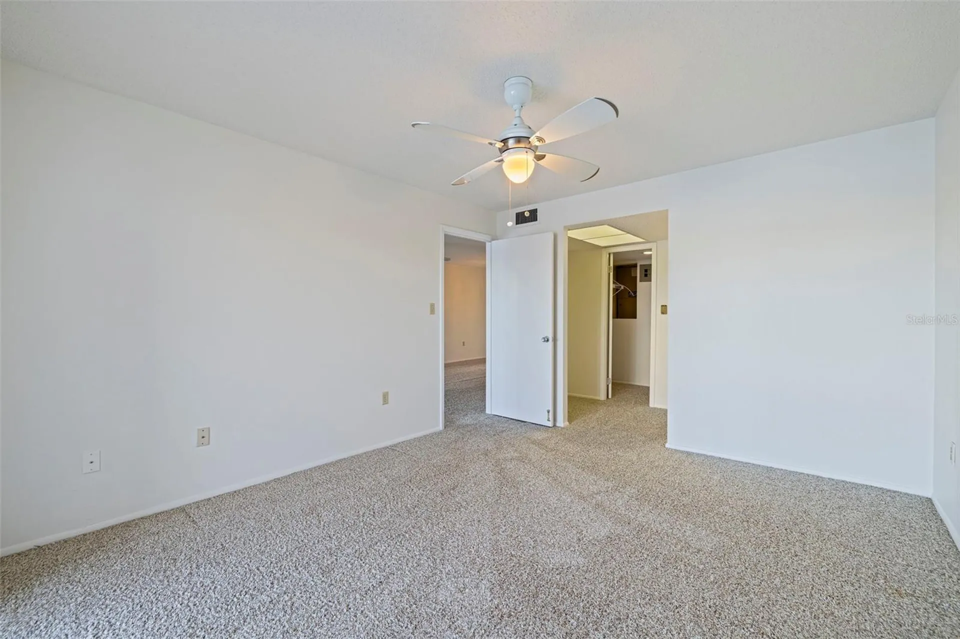 3408 Lake Bayshore Drive Bradenton FL 34205